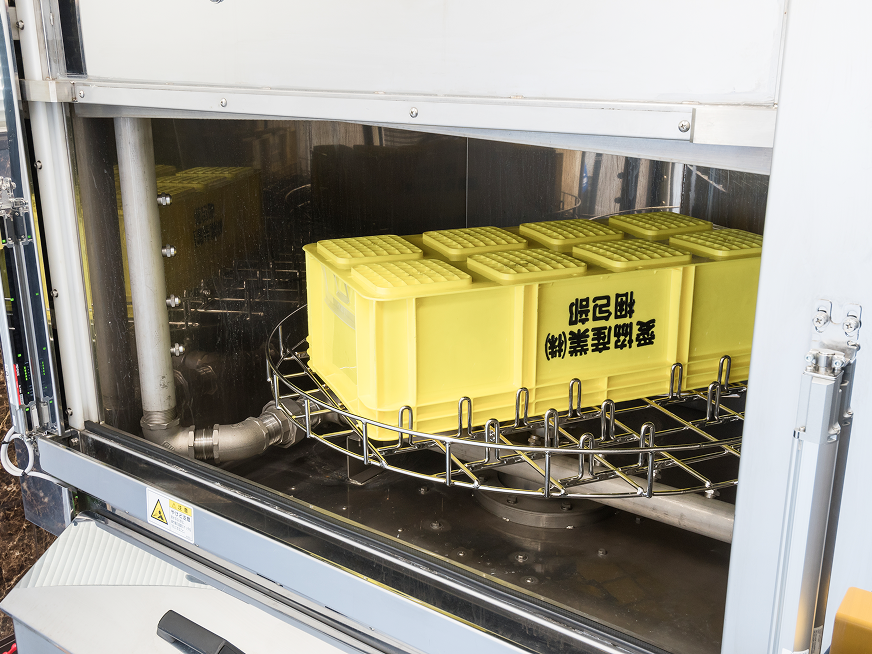 ターンテーブルにセットして洗浄開始